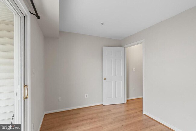 Building Photo - 5095 Anchorstone Dr