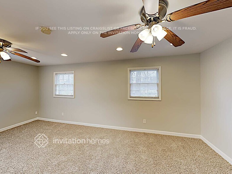 Building Photo - 2818 Archdale Dr