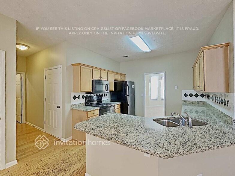 Building Photo - 2363 Oak Falls Ln