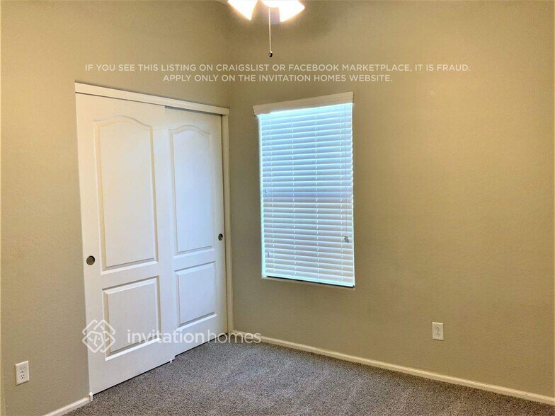 Building Photo - 28472 N Desert Hills Dr