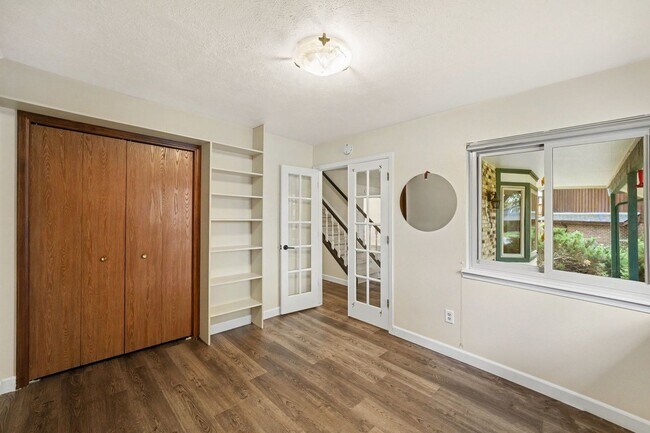 Building Photo - 7980 S Harrison Cir