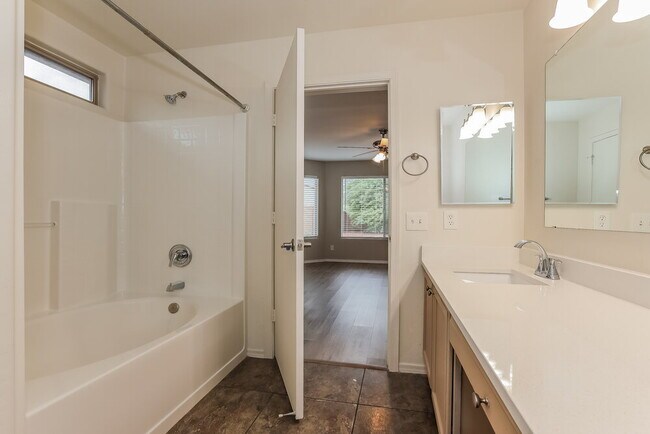 Building Photo - 3140 W St Kateri Dr