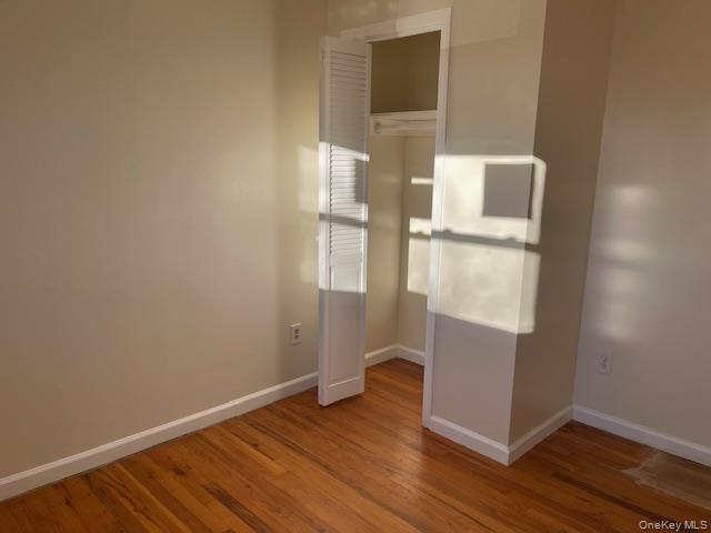 Building Photo - 212 5th Ave