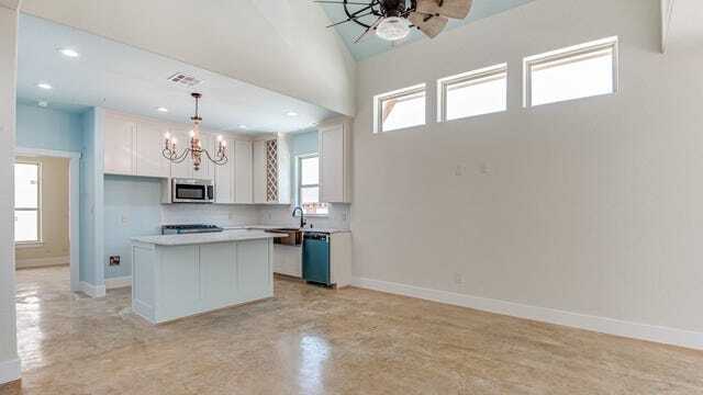 Building Photo - 1702 Gruene Vineyard Crossing