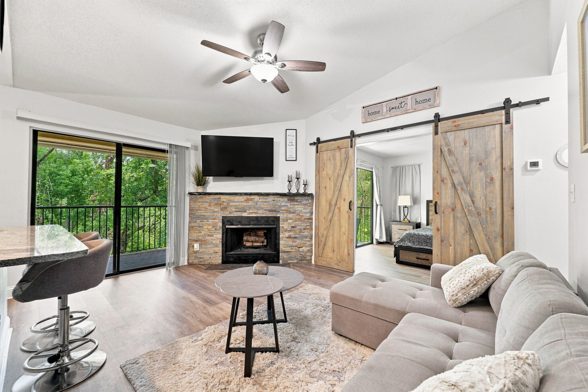 Building Photo - 8630 Mallard Reserve Dr