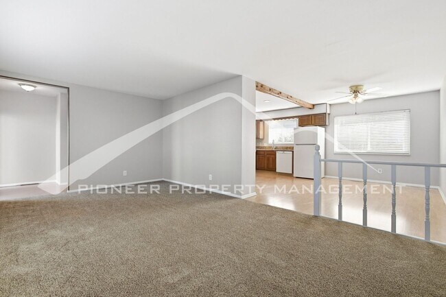 Building Photo - Spacious Home with 2 Car Garage and Fenced in Backyard!