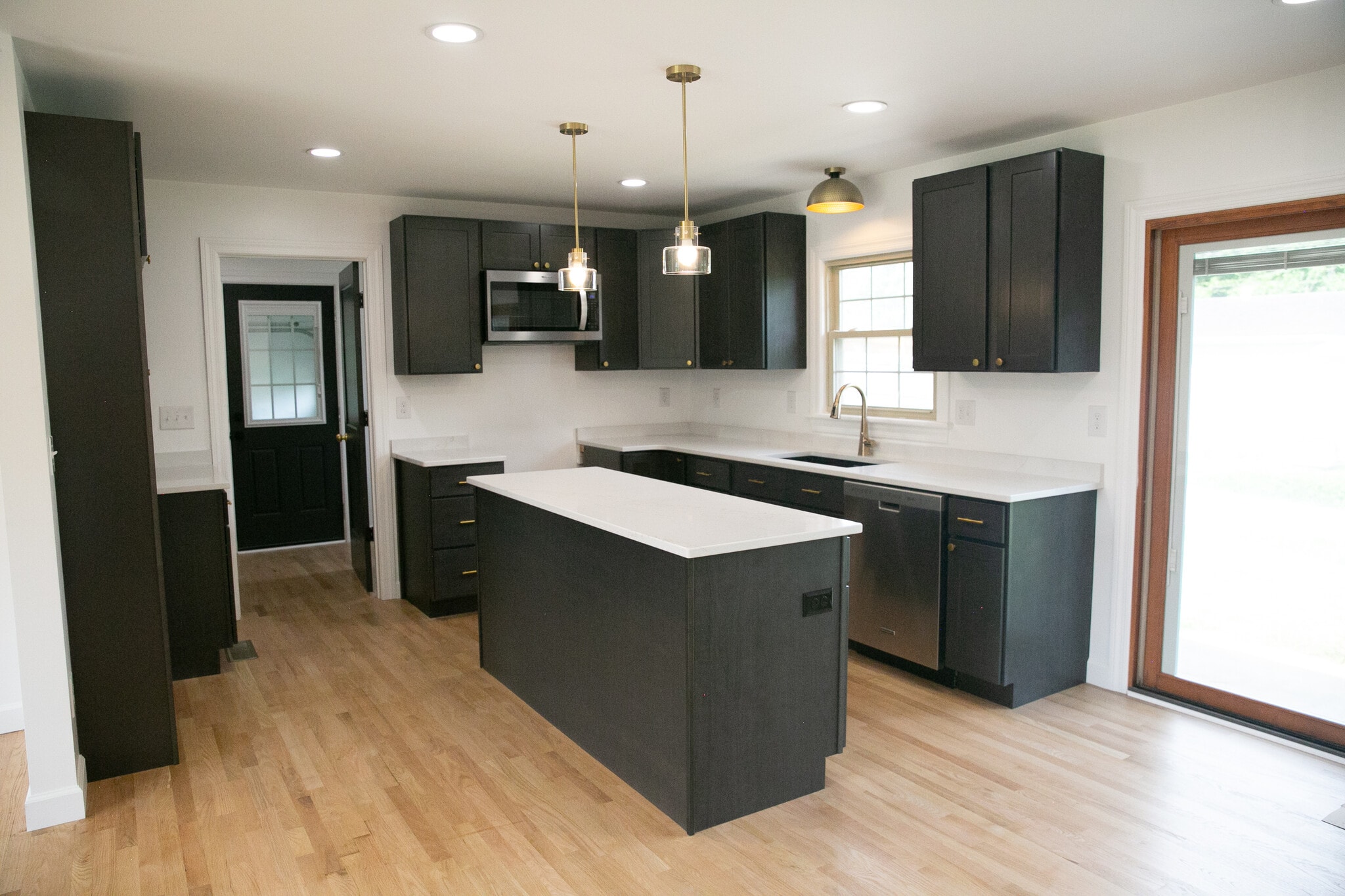 Building Photo - 200 Sewanee Cir