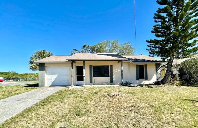 Primary Photo - 2625 Narcissus Dr