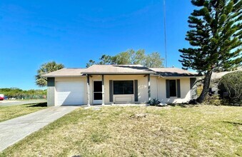 Building Photo - 2625 Narcissus Dr