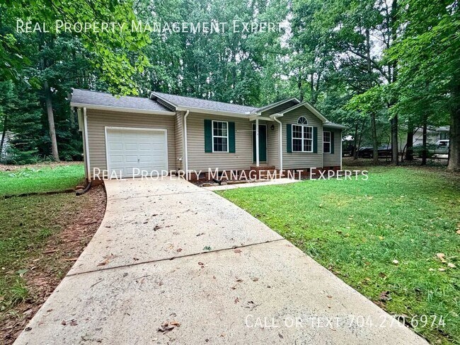 Building Photo - 174 Overcreek Rd