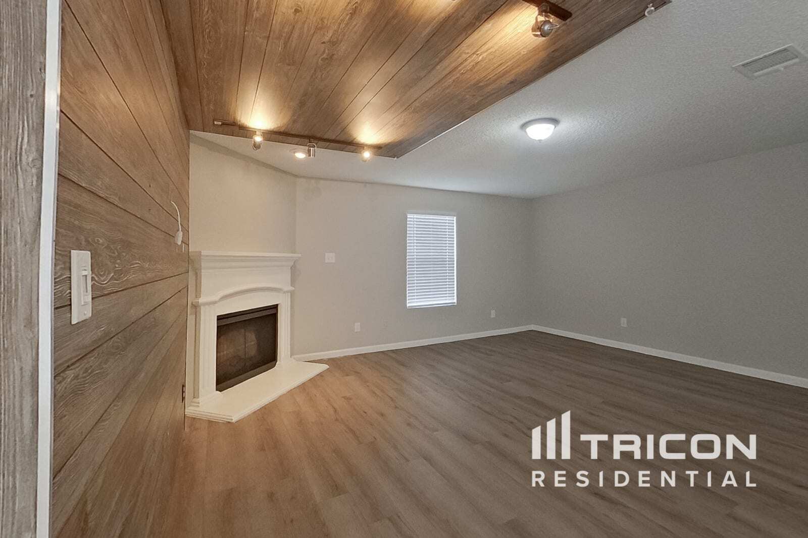 Building Photo - 6209 Winnebago Ct
