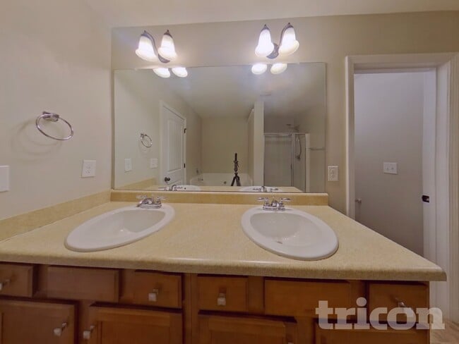 Building Photo - 4031 Haworth Pkwy