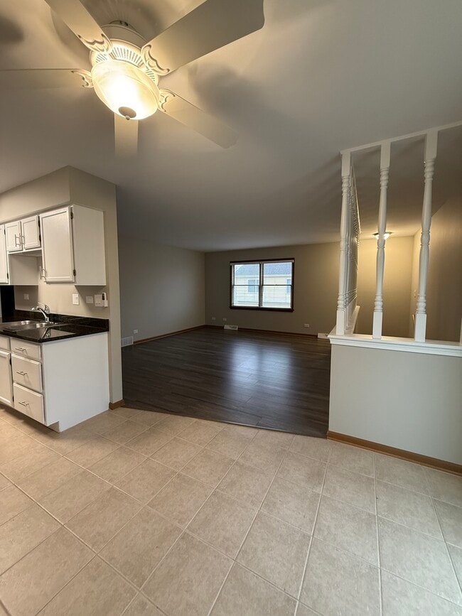 Building Photo - 45 Spuhler Dr