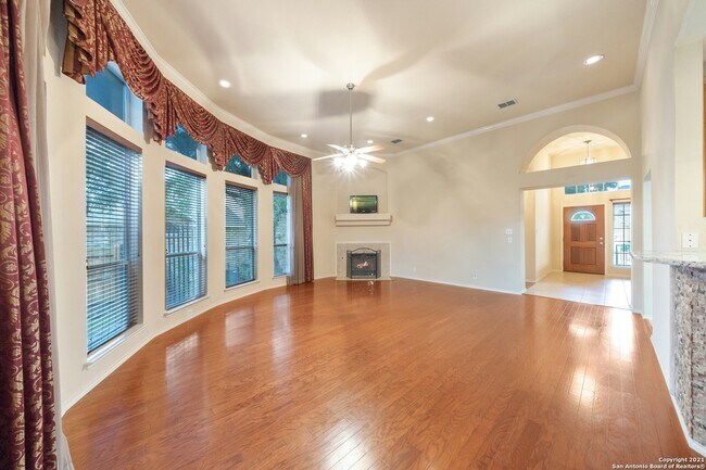 Building Photo - 8463 Magdalena Run