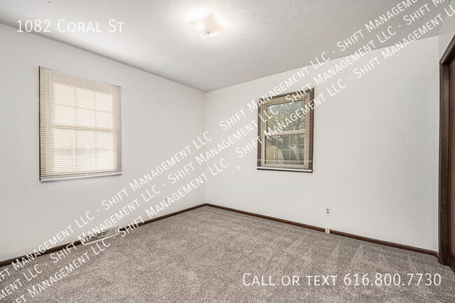 Building Photo - 1082 Coral St