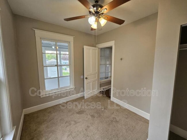 Building Photo - 1105 Woodward St