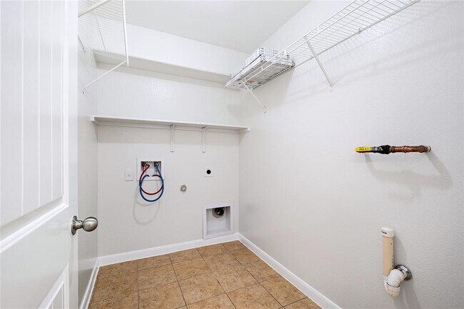 Building Photo - 760 Gabriel Mills Dr