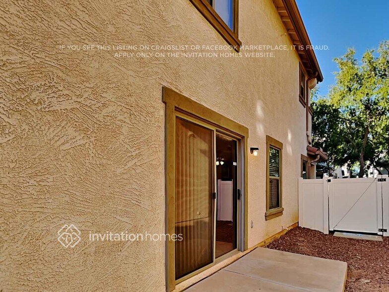 Building Photo - 3895 E Jasper Dr