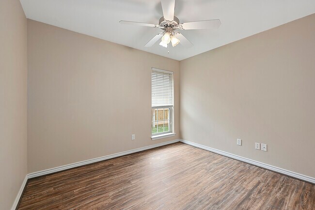 Building Photo - 4407 Pickering Pl