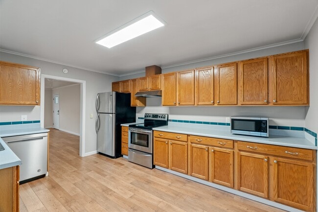 Building Photo - 208 S Chehalis St