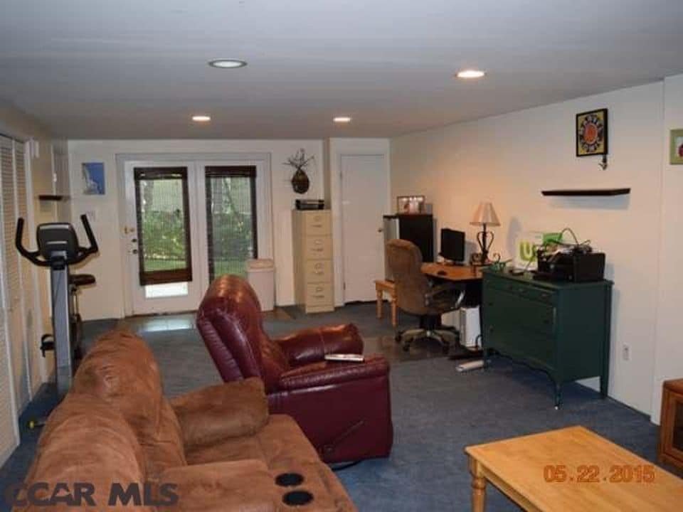 Building Photo - 831 Galen Dr