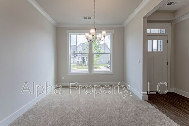 Building Photo - 211 Green River Way