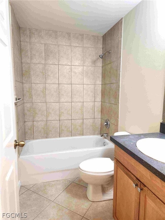 Building Photo - 2120 Snead Dr