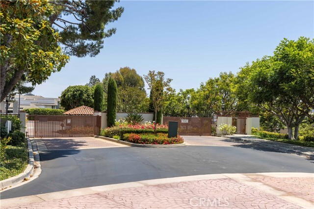 Building Photo - 6268 Riviera Cir
