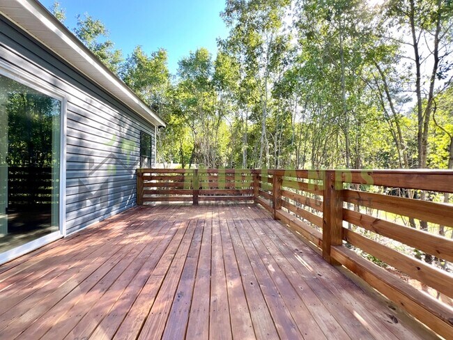 Building Photo - 1506 Donna Dr