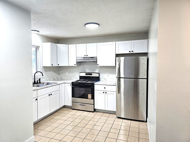 Primary Photo - Newly Remodeled 2 Bedroom, 1 Bath — Pet Fr...