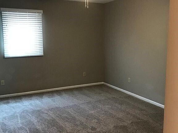 Building Photo - 6702 Sullivans Ct
