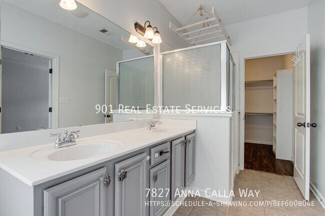 Building Photo - 7827 Anna Calla Way