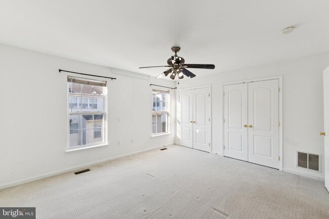 Building Photo - 13965 Sawteeth Way