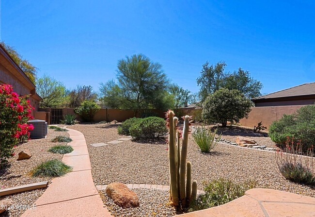Building Photo - 6280 E Amber Sun Dr
