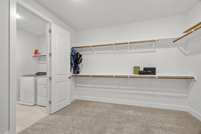 Building Photo - 319 Pecos River Xing