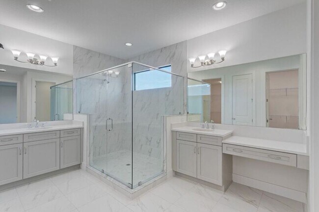 Building Photo - 13559 Artisan Cir