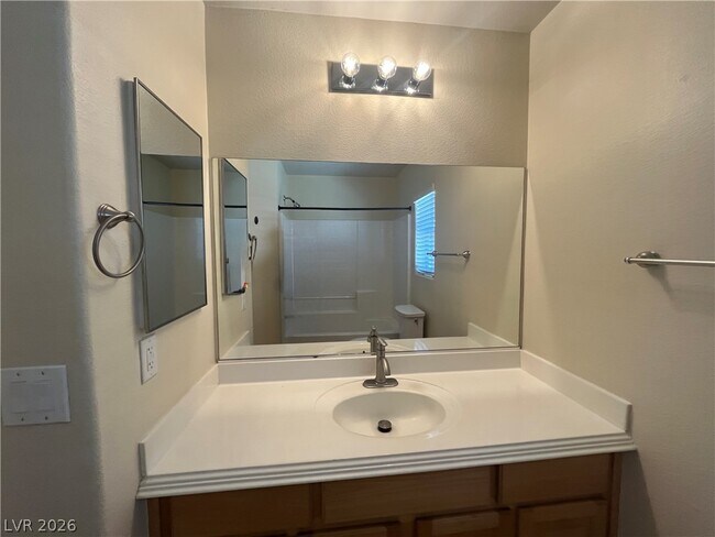 Building Photo - 3309 Blueberry Climber Ave