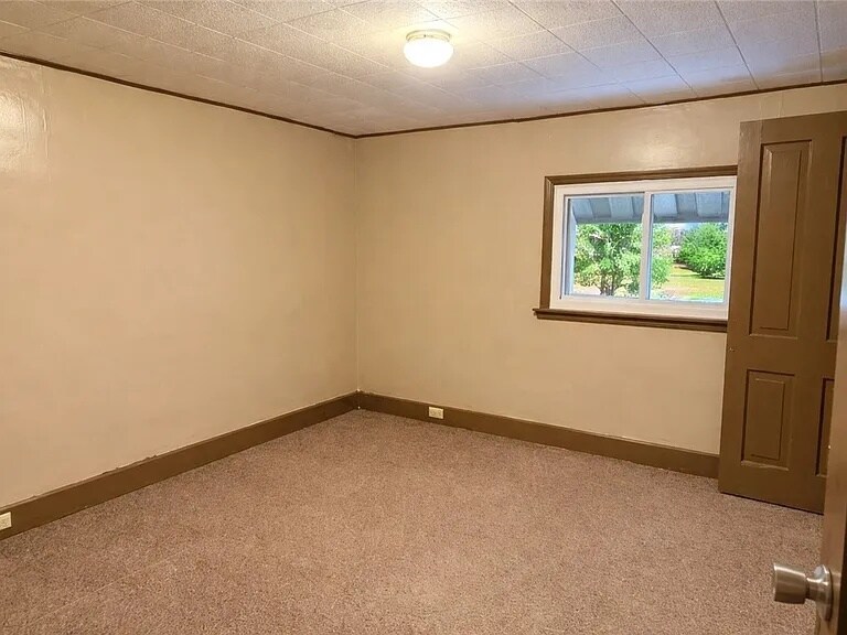 Building Photo - 407 Mitchell Ave