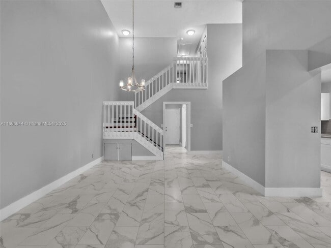 Building Photo - 2124 Discovery Cir W