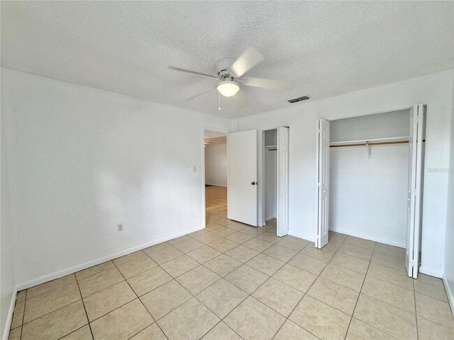 Building Photo - 2575 Elm Ave