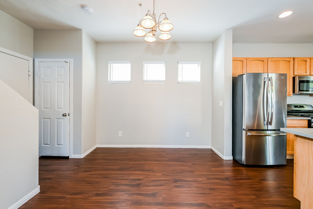 Building Photo - 6417 Pine Willows Ct
