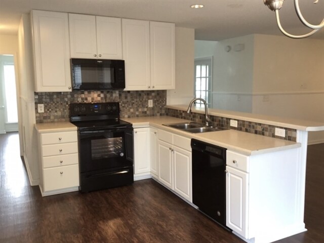 Building Photo - 104 Saddleback Cir