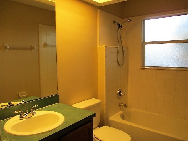 Building Photo - 3428 World Ct