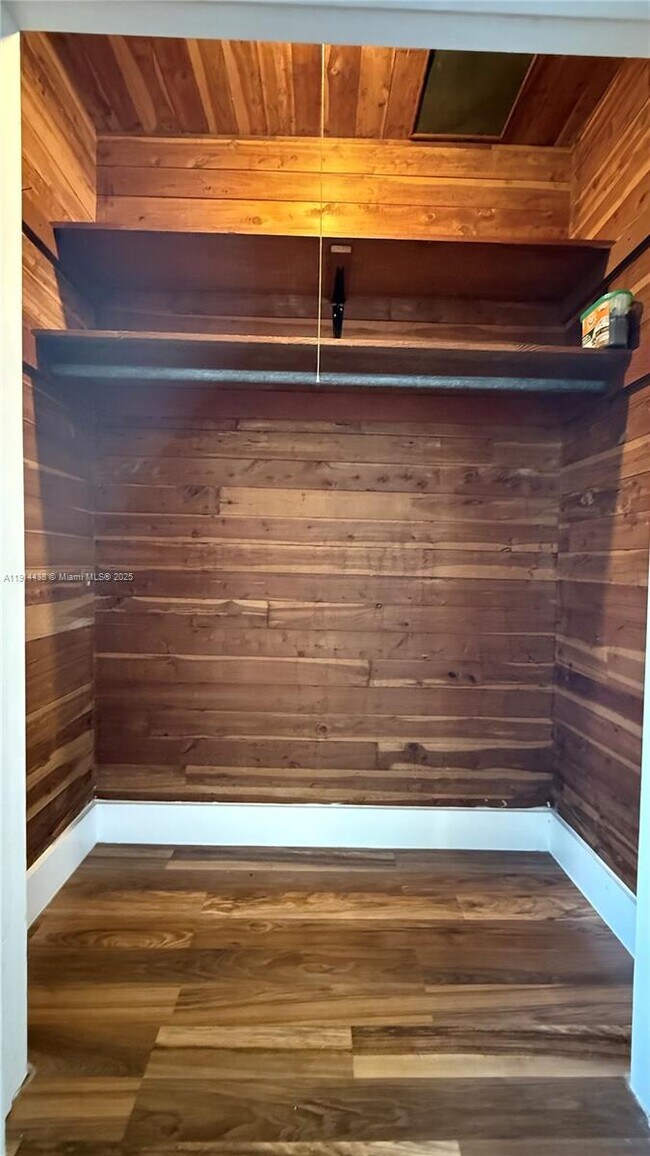 Building Photo - 630 79th St