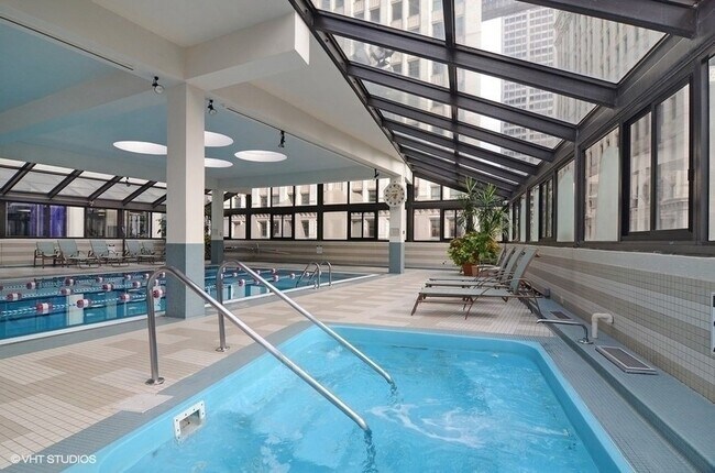 Building Photo - 405 N Wabash Ave