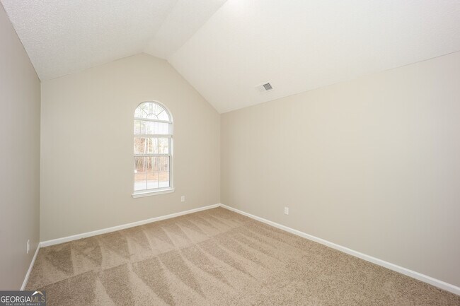 Building Photo - 7030 Mahogany Dr