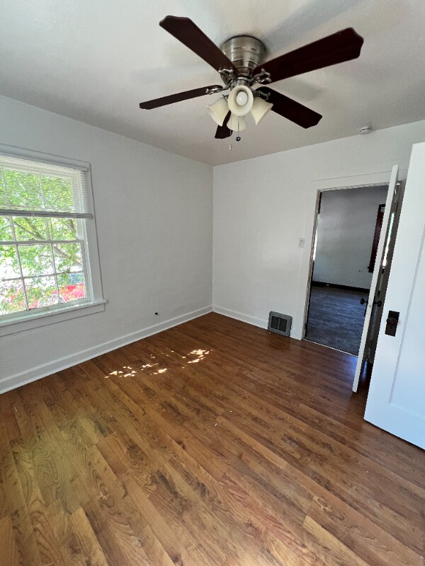 Building Photo - 460 El Paso Blvd