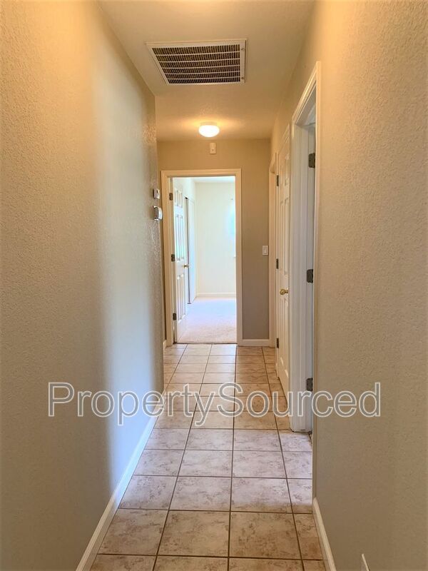 Building Photo - 857 Tannehill Dr