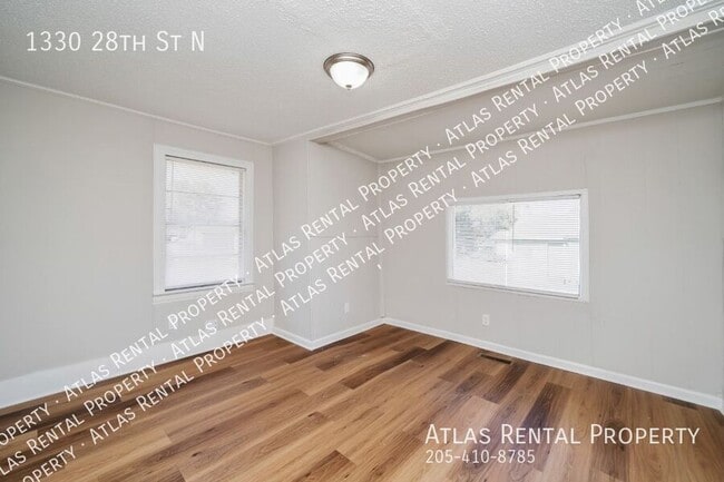 Building Photo - 1330 28th St N