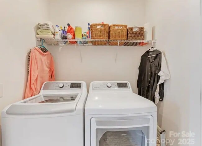 Building Photo - 5018 Harrowsmith Ln